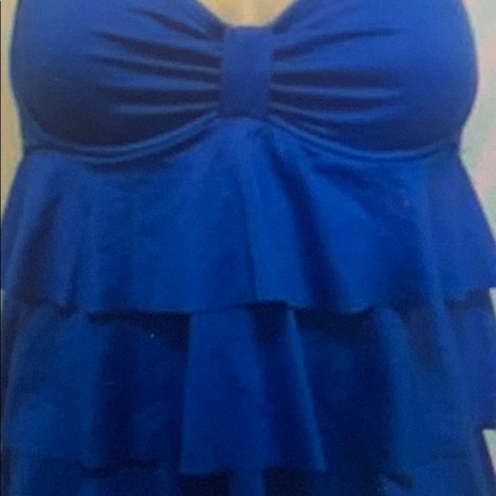 Apt. 9 Size 6 Blue Layered Ruffles Ruched Detail Tankini Swim Top - Picture 8 of 8